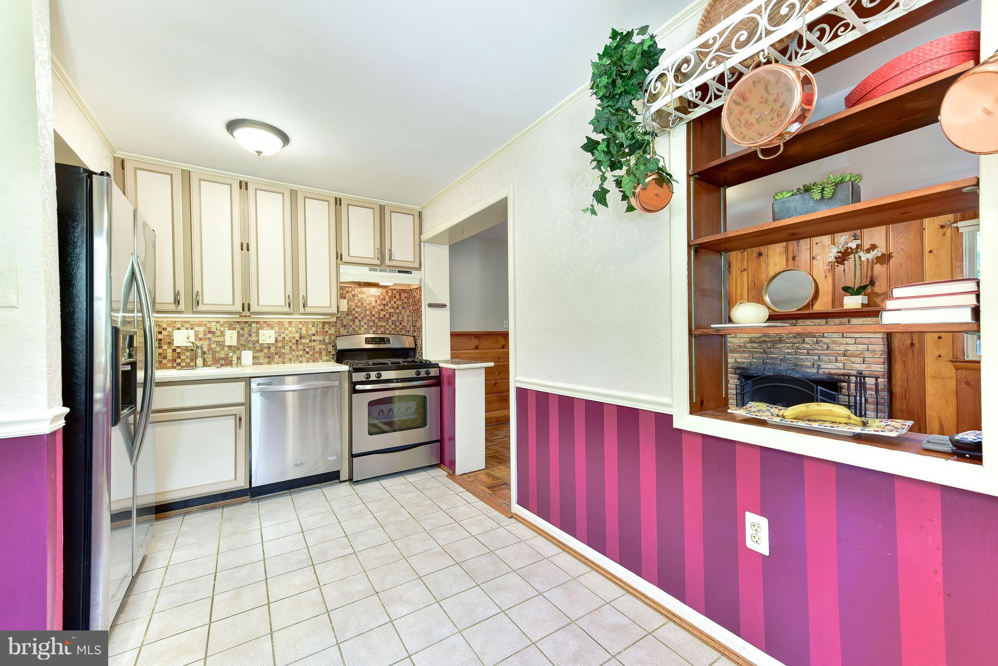 1006 Carson Street Silver Spring, MD 20901 - Photo 5 of 24 Kitchen