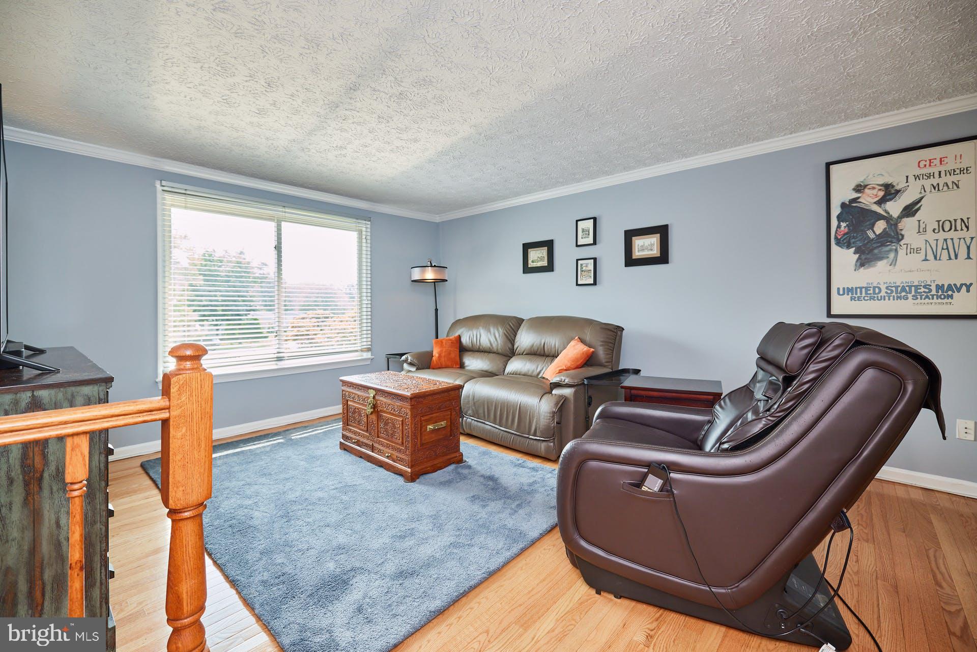 7300 Husky Lane Springfield, VA 22151 - Photo 6 of 30 Gallery Image 6