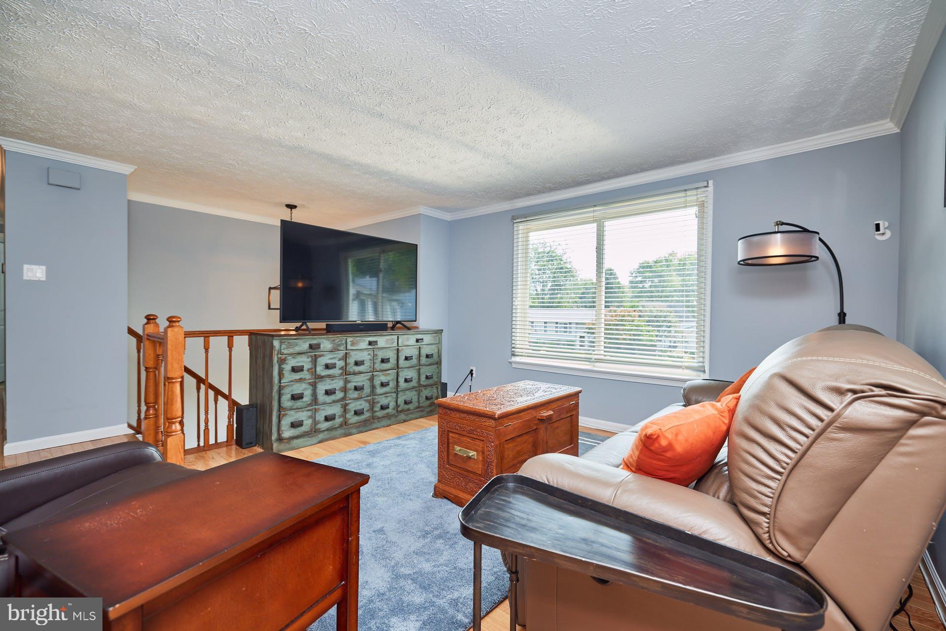 7300 Husky Lane Springfield, VA 22151 - Photo 7 of 30 Gallery Image 7