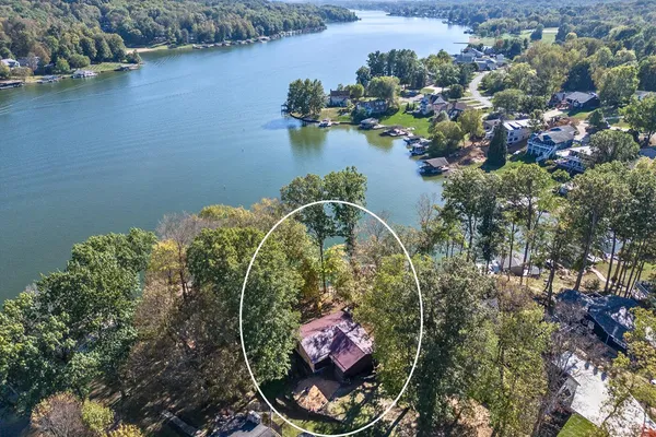 $1,300,000 | 745 Valleywood Heights Drive, Howard, OH 43028