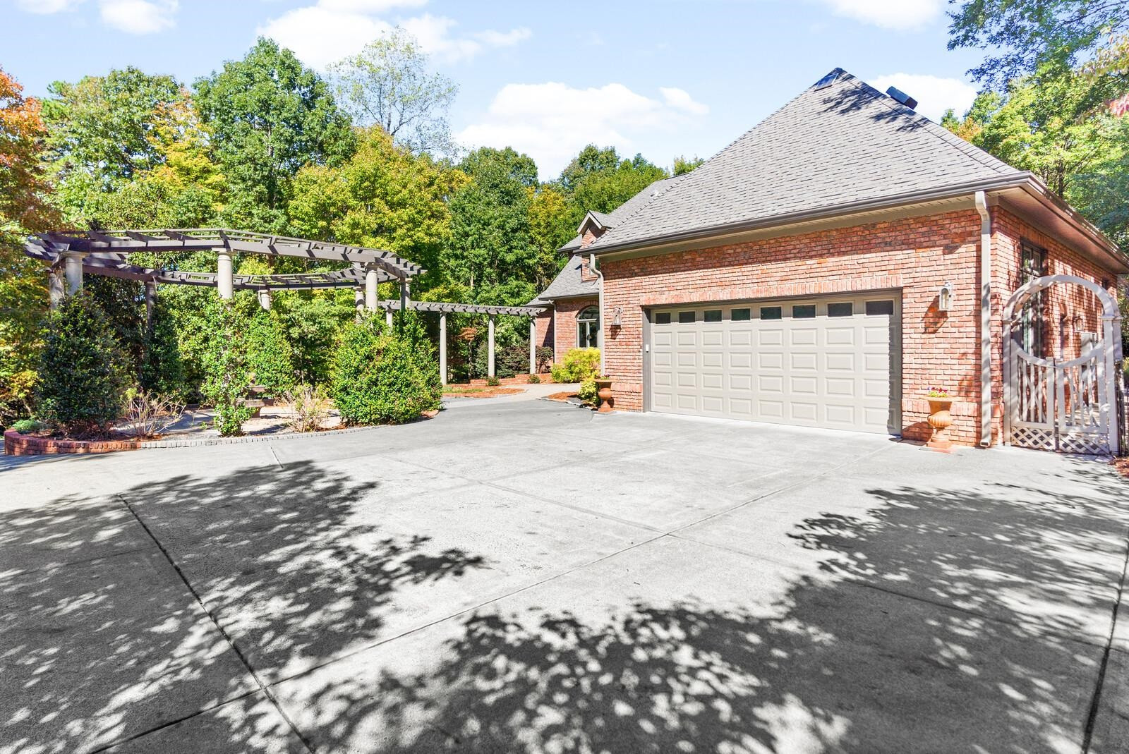 6620 Rest Haven Drive Raleigh, NC 27612 - Photo 5 of 52 Ample parking for friends and family