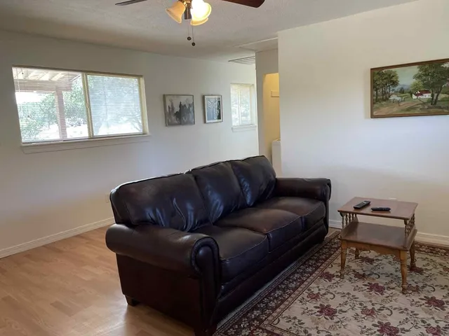 $1,550 | 221 Keith Boulevard, Kerrville, TX 78028