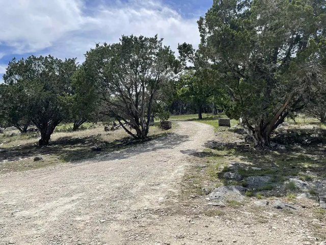 $1,550 | 221 Keith Boulevard, Kerrville, TX 78028