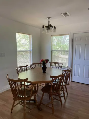 $1,550 | 221 Keith Boulevard, Kerrville, TX 78028