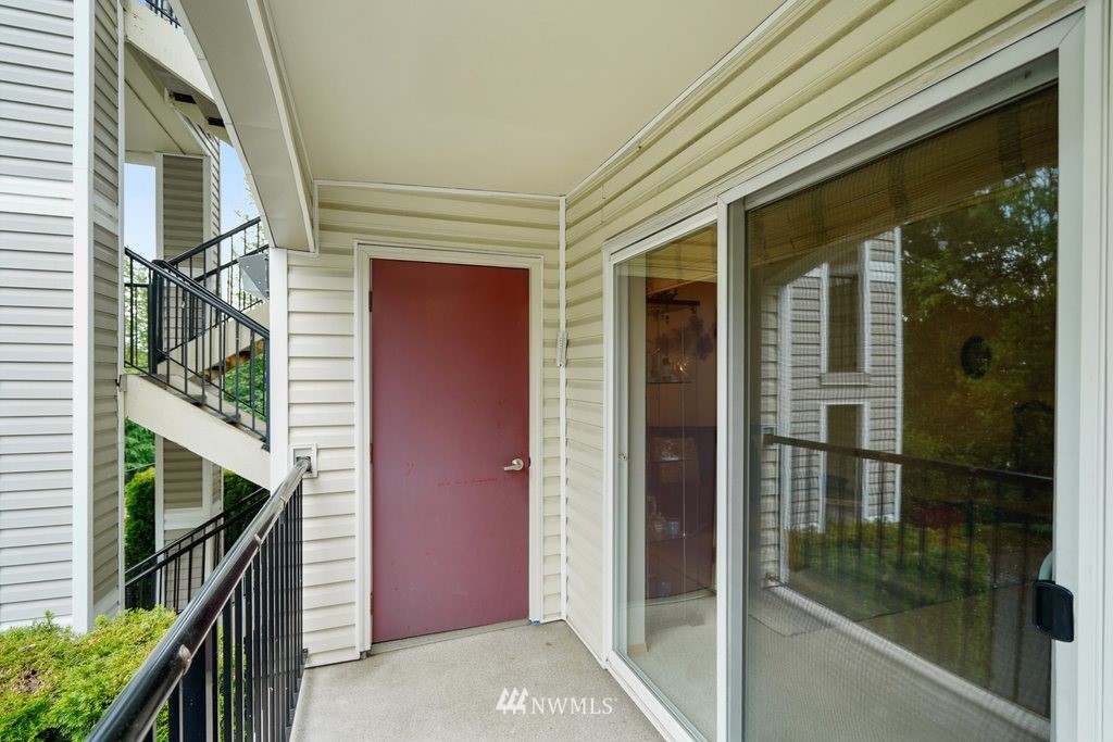 10709 Valley View Road, Unit A105 Bothell, WA 98011 - Photo 7 of 26 a view of balcony