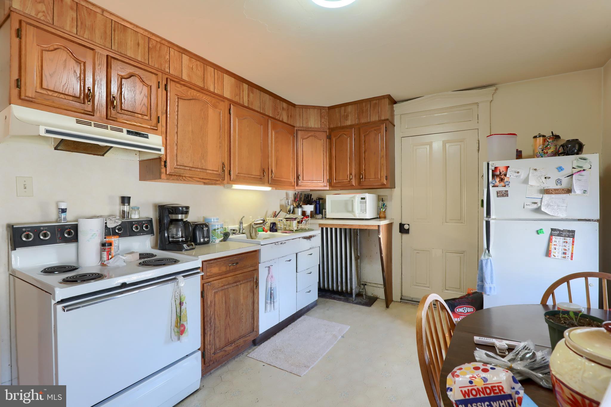 200 South Broad Street Lititz, PA 17543 - Photo 14 of 59