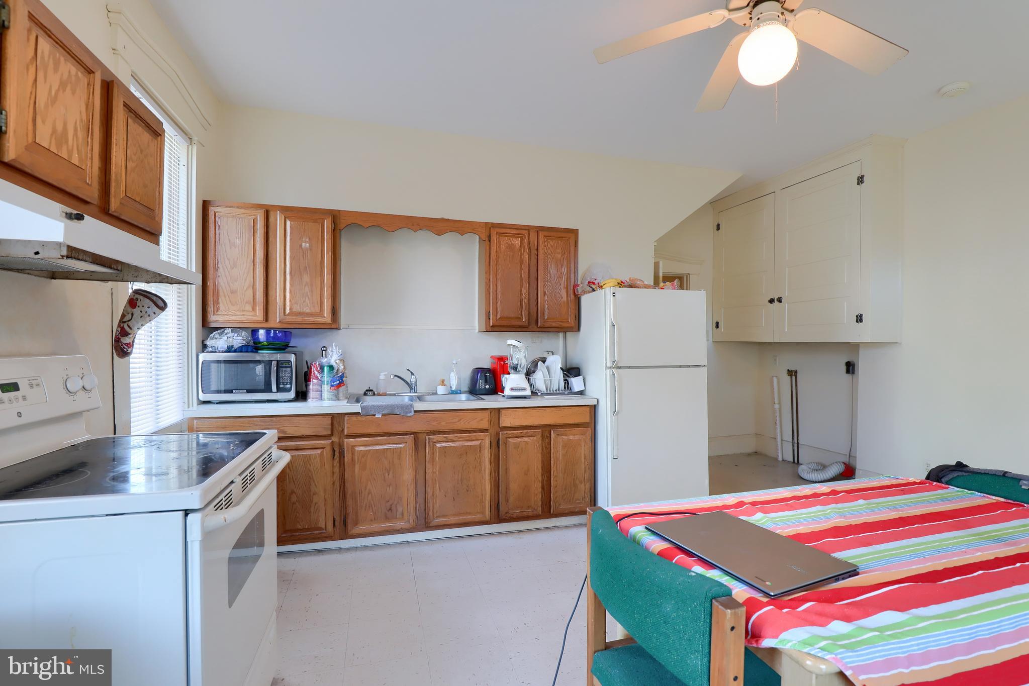200 South Broad Street Lititz, PA 17543 - Photo 24 of 59
