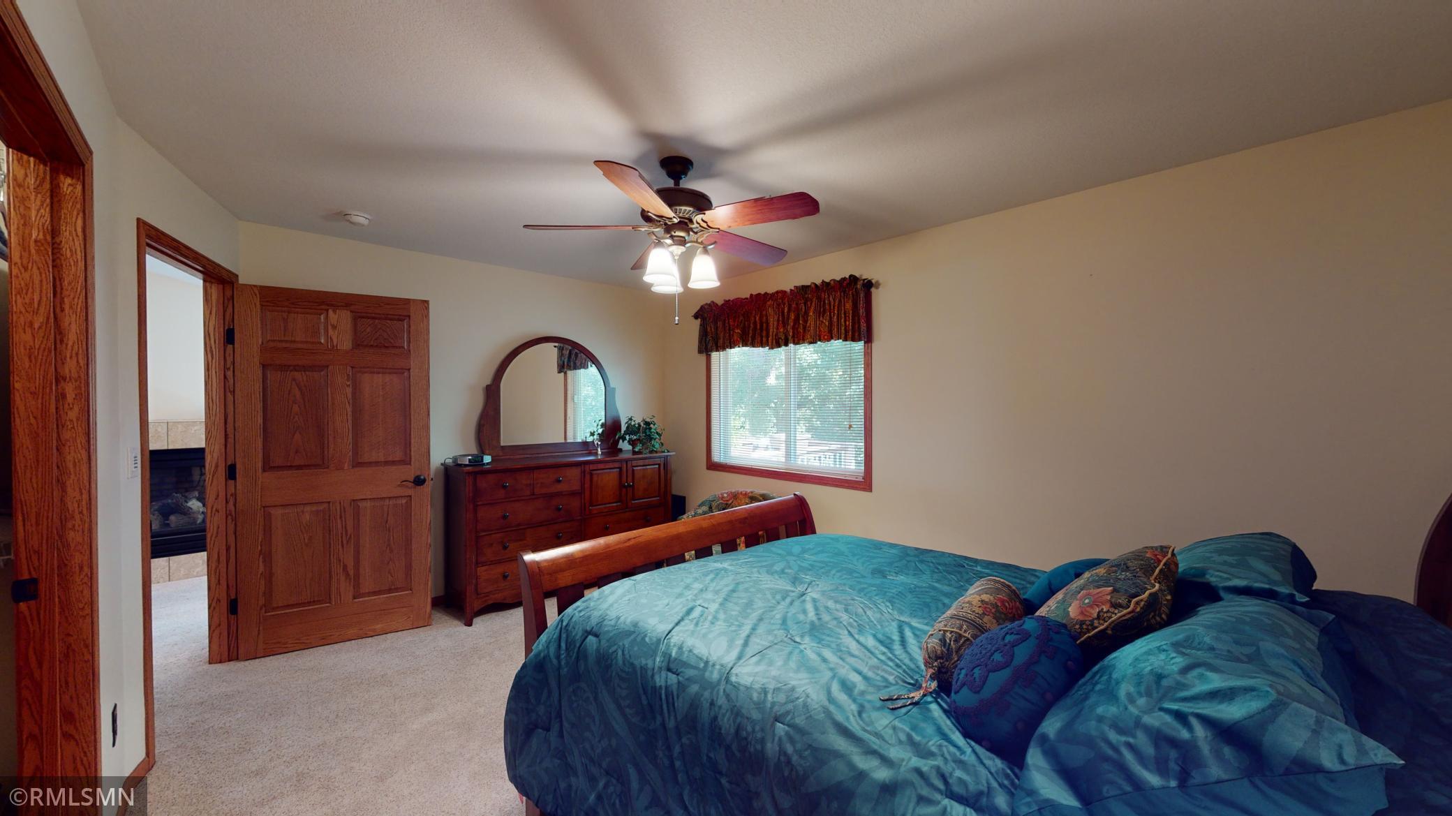 2672 Hawk Ridge Court Southeast Rochester, MN 55904 - Photo 12 of 40 Gallery Image 12