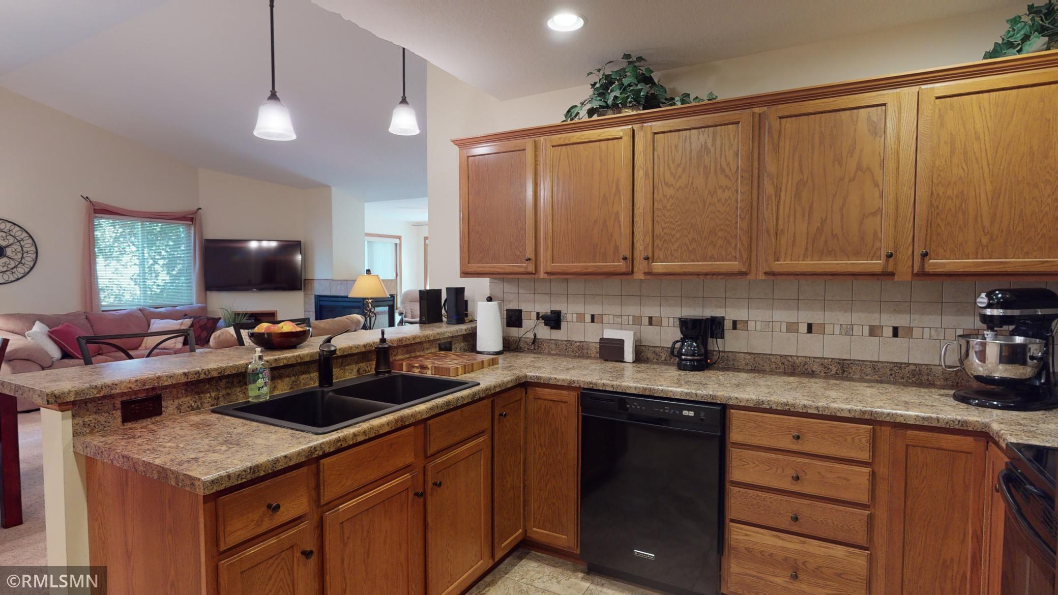 2672 Hawk Ridge Court Southeast Rochester, MN 55904 - Photo 17 of 40 Gallery Image 17