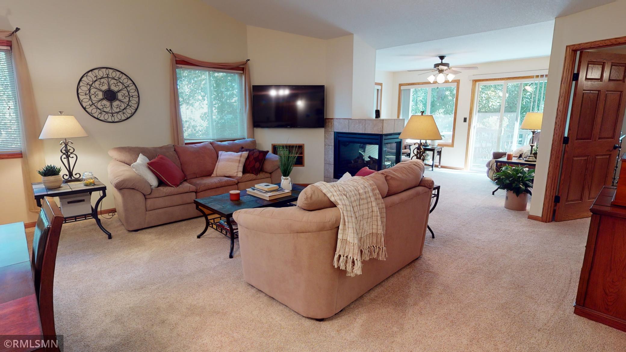 2672 Hawk Ridge Court Southeast Rochester, MN 55904 - Photo 3 of 40 Gallery Image 3