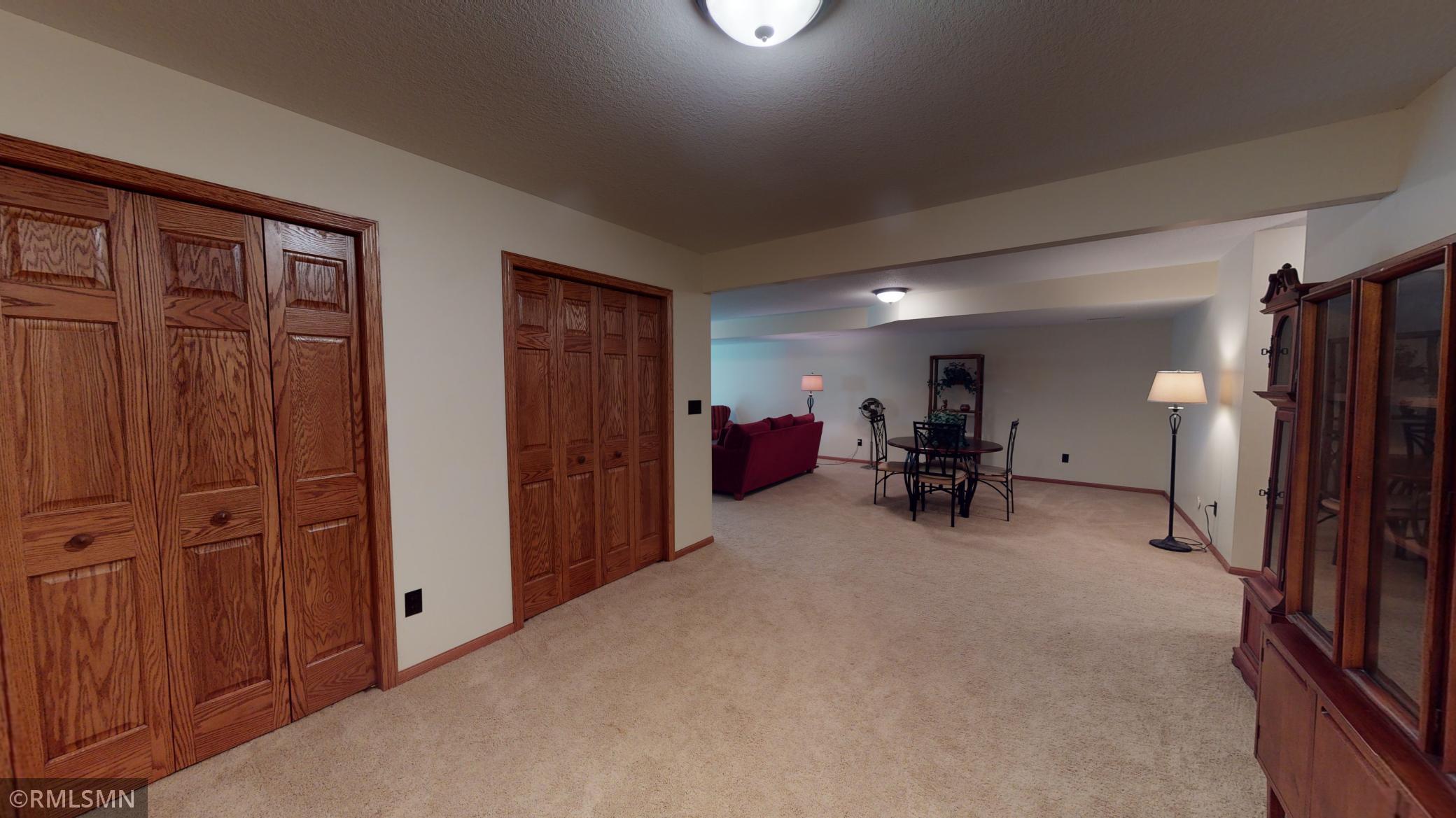 2672 Hawk Ridge Court Southeast Rochester, MN 55904 - Photo 24 of 40 Gallery Image 24