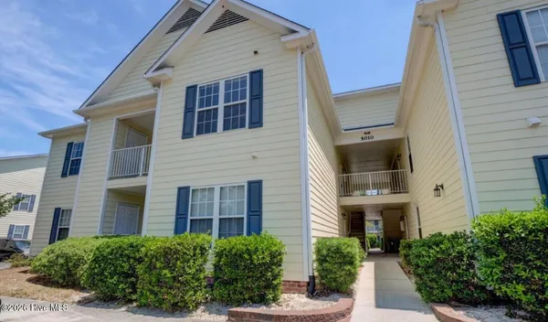 $239,000 | 5010 Hunters Trail, Unit 13, Wilmington, NC 28405