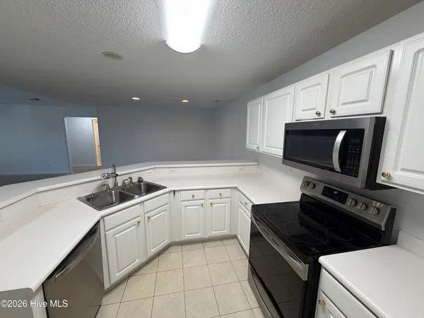 $239,000 | 5010 Hunters Trail, Unit 13, Wilmington, NC 28405