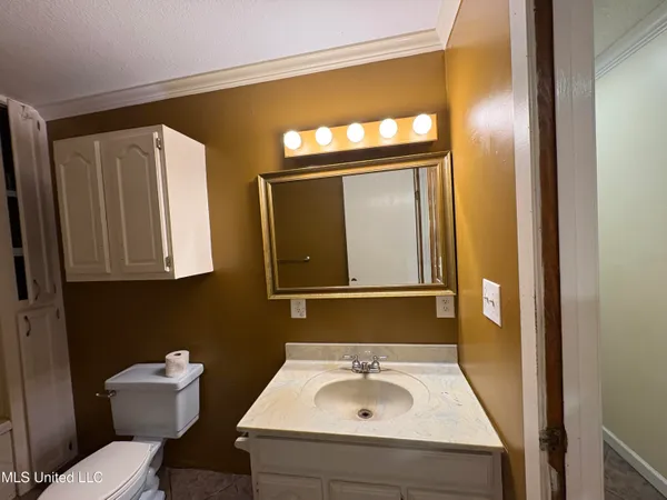 $159,900 | 11828 Ormond Road, Moss Point, MS 39562