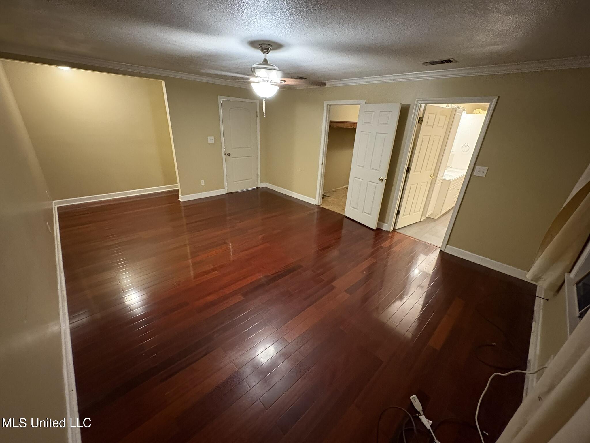 11828 Ormond Road Moss Point, MS 39562 - Photo 22 of 41 IMG_2559