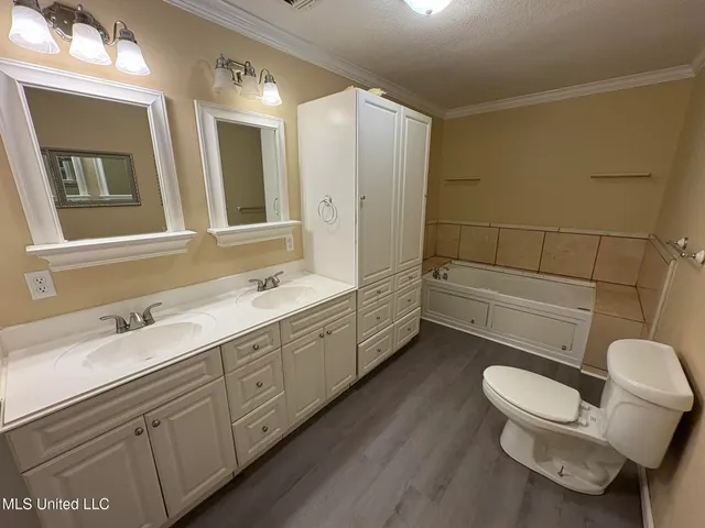 $159,900 | 11828 Ormond Road, Moss Point, MS 39562