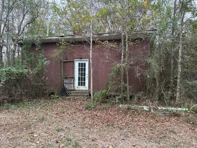 $159,900 | 11828 Ormond Road, Moss Point, MS 39562