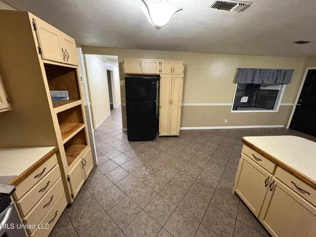 $159,900 | 11828 Ormond Road, Moss Point, MS 39562