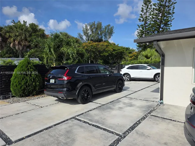 $975,000 | 12225 Southwest 42nd Street, Miami, FL 33175