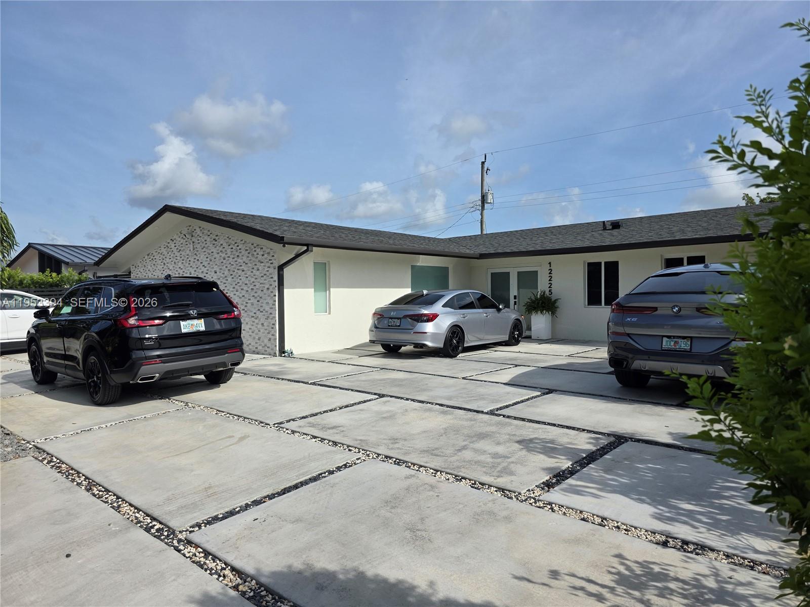12225 Southwest 42nd Street Miami, FL 33175 - Photo 3 of 52