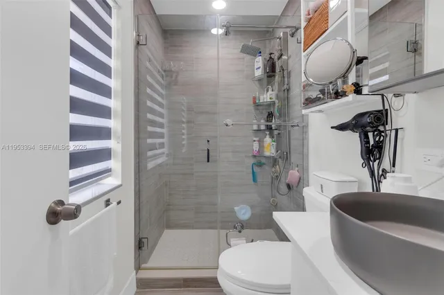 $975,000 | 12225 Southwest 42nd Street, Miami, FL 33175