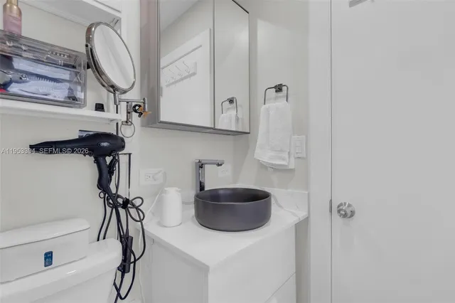 $975,000 | 12225 Southwest 42nd Street, Miami, FL 33175