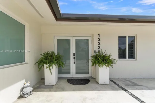 $975,000 | 12225 Southwest 42nd Street, Miami, FL 33175