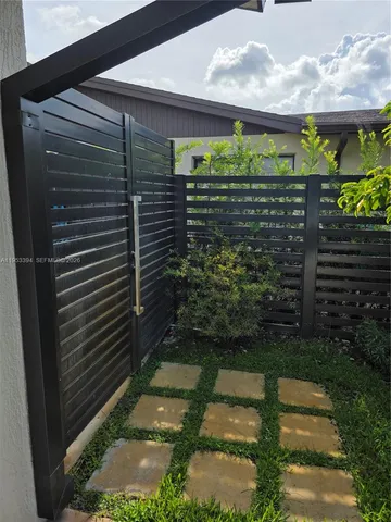 $975,000 | 12225 Southwest 42nd Street, Miami, FL 33175