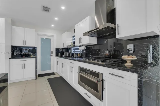 $975,000 | 12225 Southwest 42nd Street, Miami, FL 33175