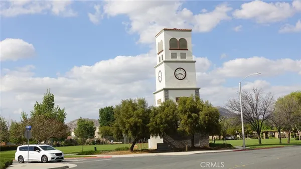 $2,995 | 1415 Sunflower Way, Perris, CA 92571