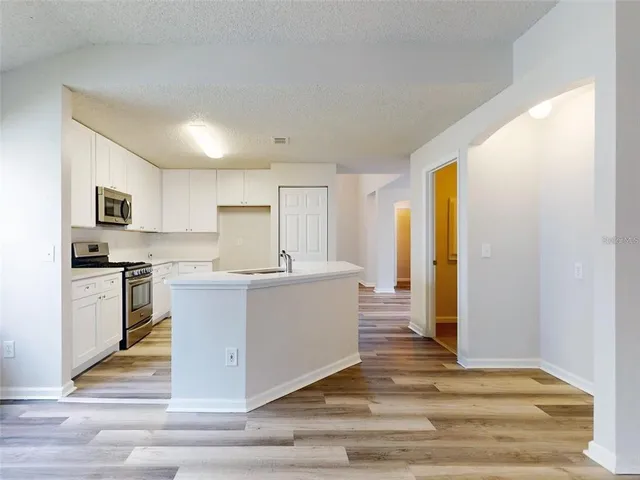 $369,900 | 107 Littleton Circle, Deland, FL 32724