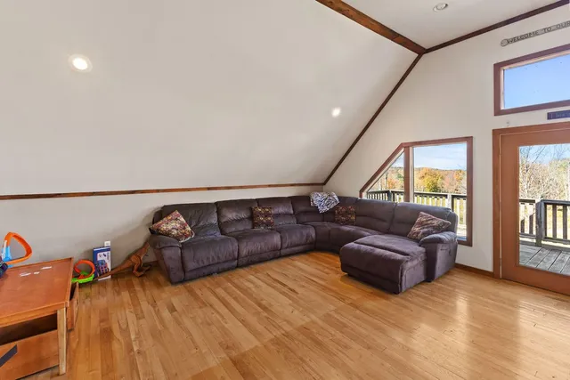 $399,999 | 799 Old Hayes Road, Meredith, NY 13753