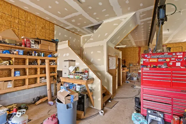 $399,999 | 799 Old Hayes Road, Meredith, NY 13753