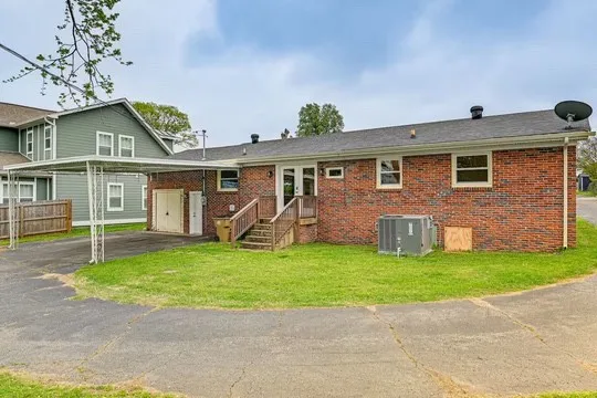 $3,000 | 2810 Paden Drive, Nashville, TN 37206