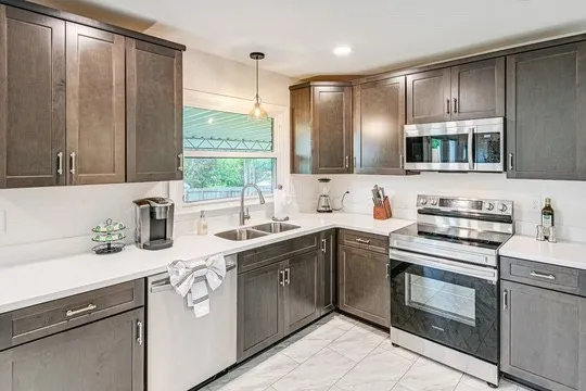 $3,000 | 2810 Paden Drive, Nashville, TN 37206