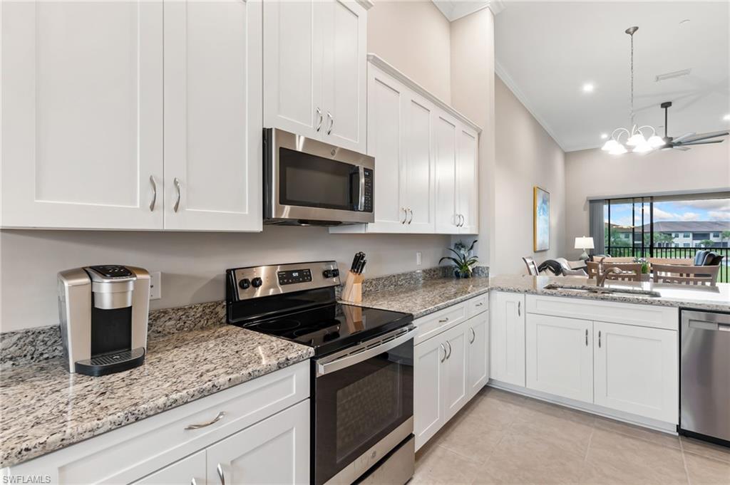 9394 Pocida Court, Unit 202 Naples, FL 34119 - Photo 10 of 19