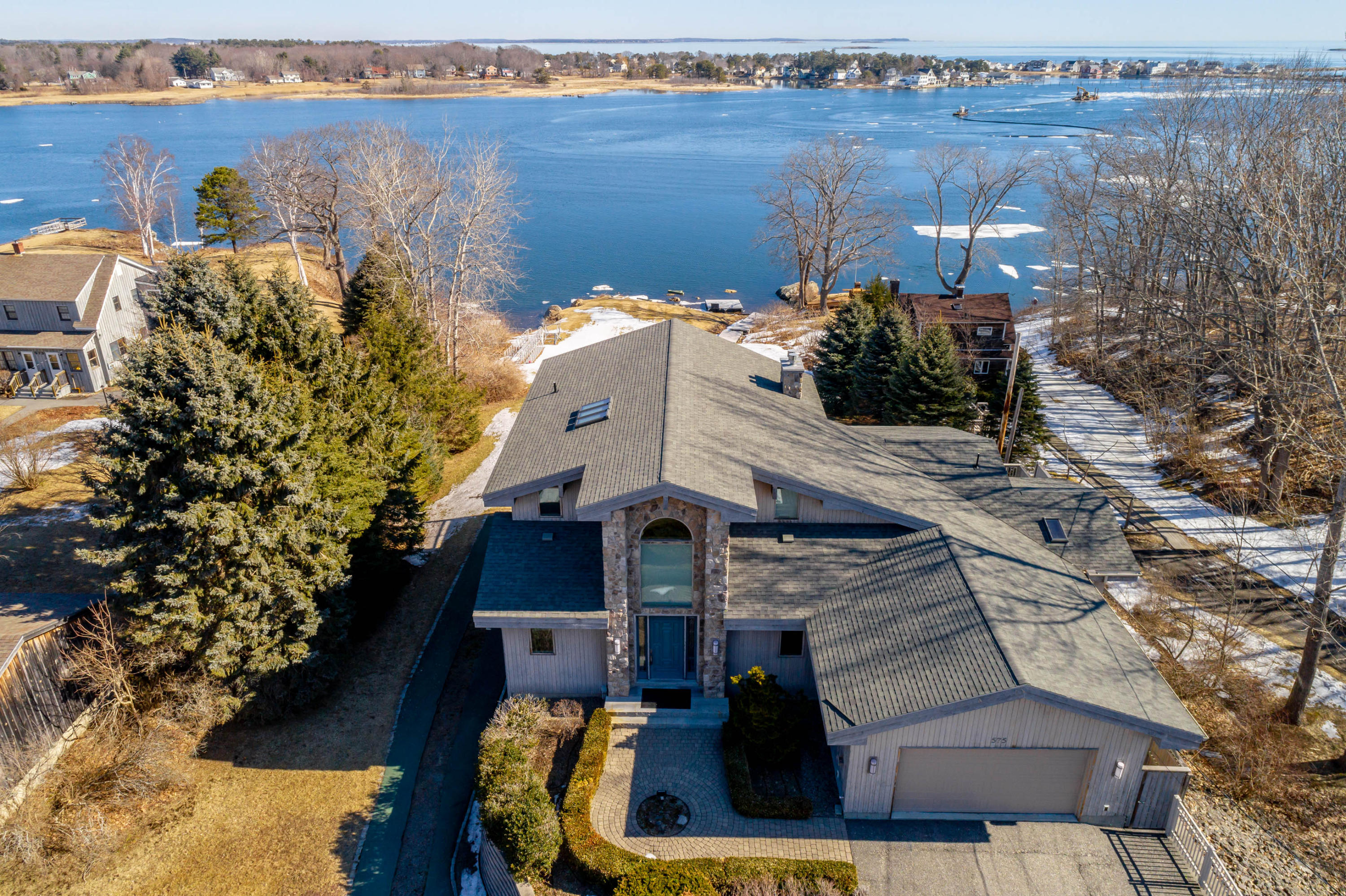 575 Pool Street