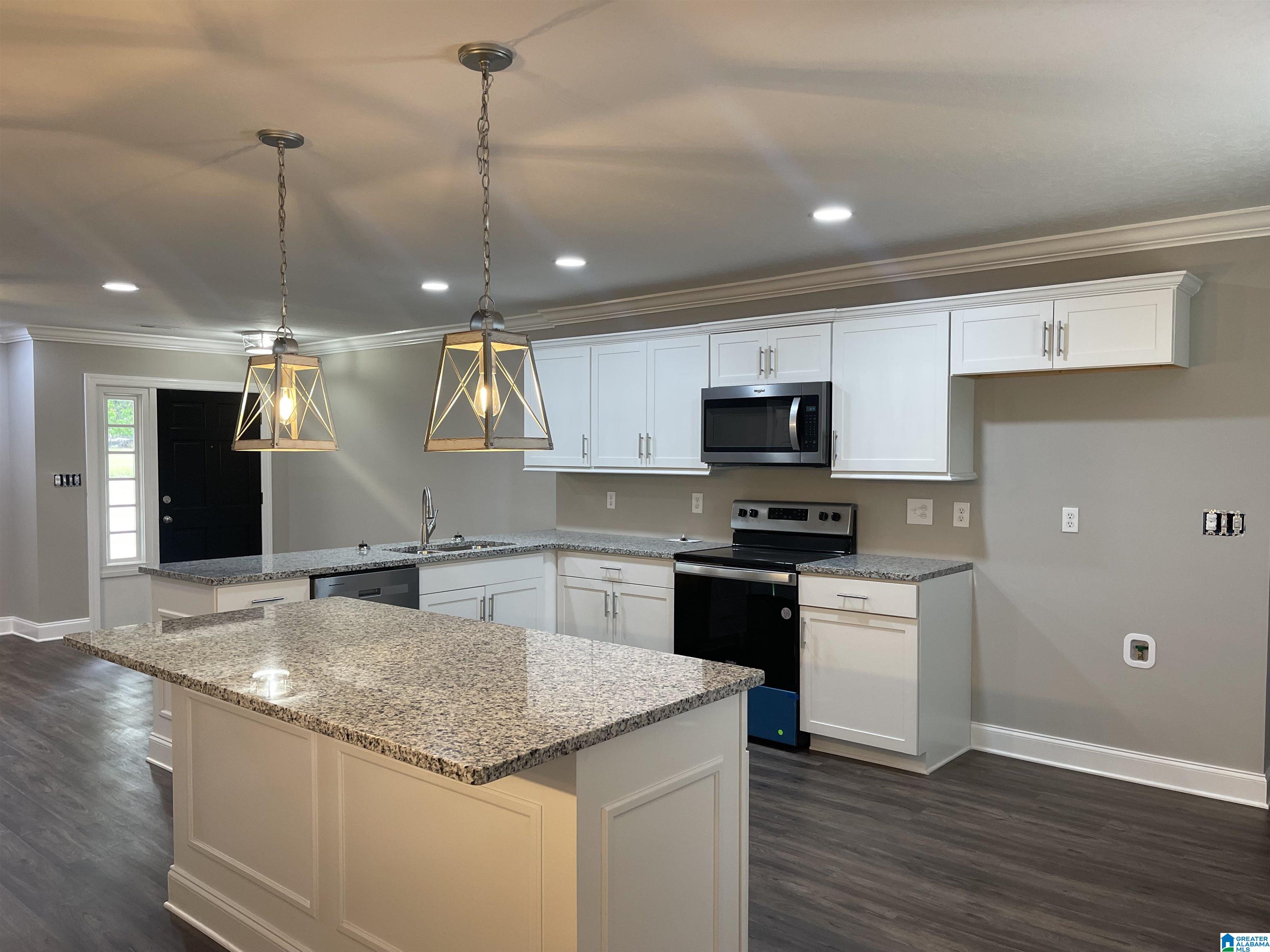 2555 Airport Road Oxford, AL 36203 - Photo 2 of 33
