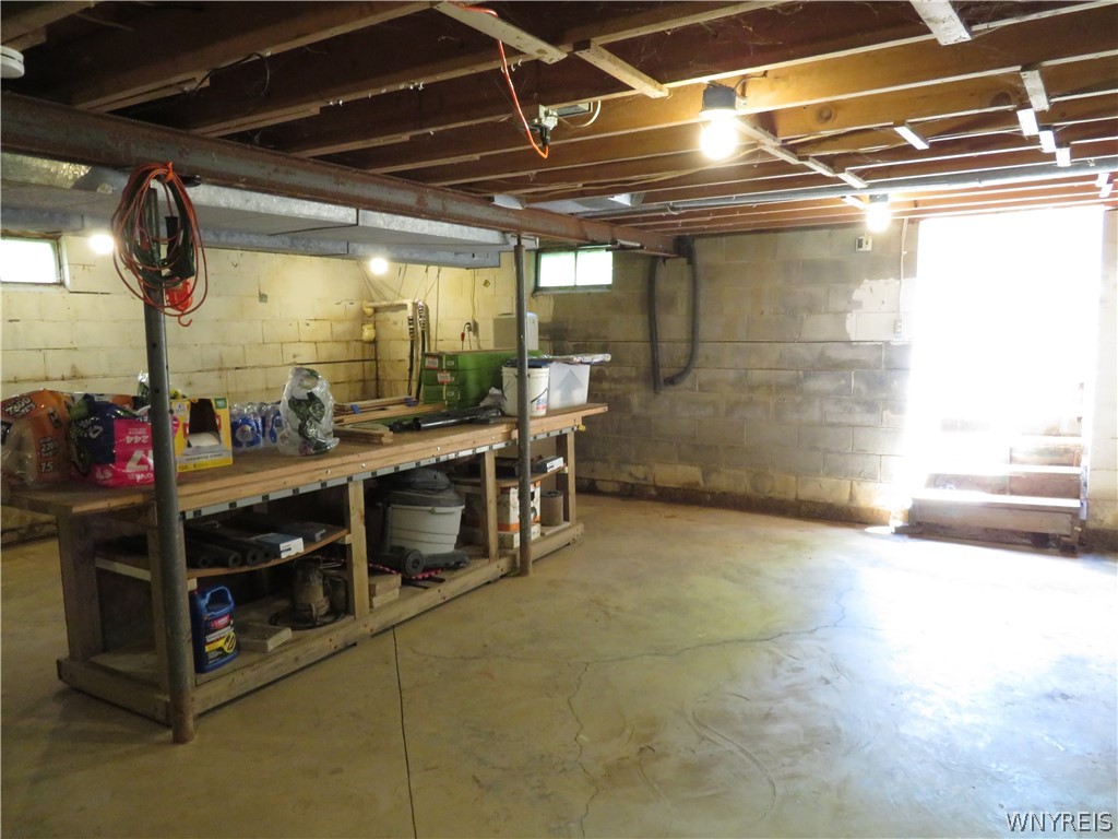 571 Tuscarora Road Evans, NY 14006 - Photo 38 of 41