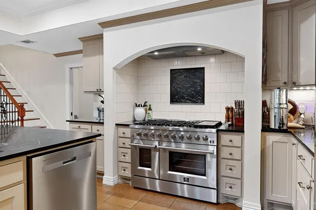 $617,000 | 2806 Sausalito Drive, Carrollton, TX 75007