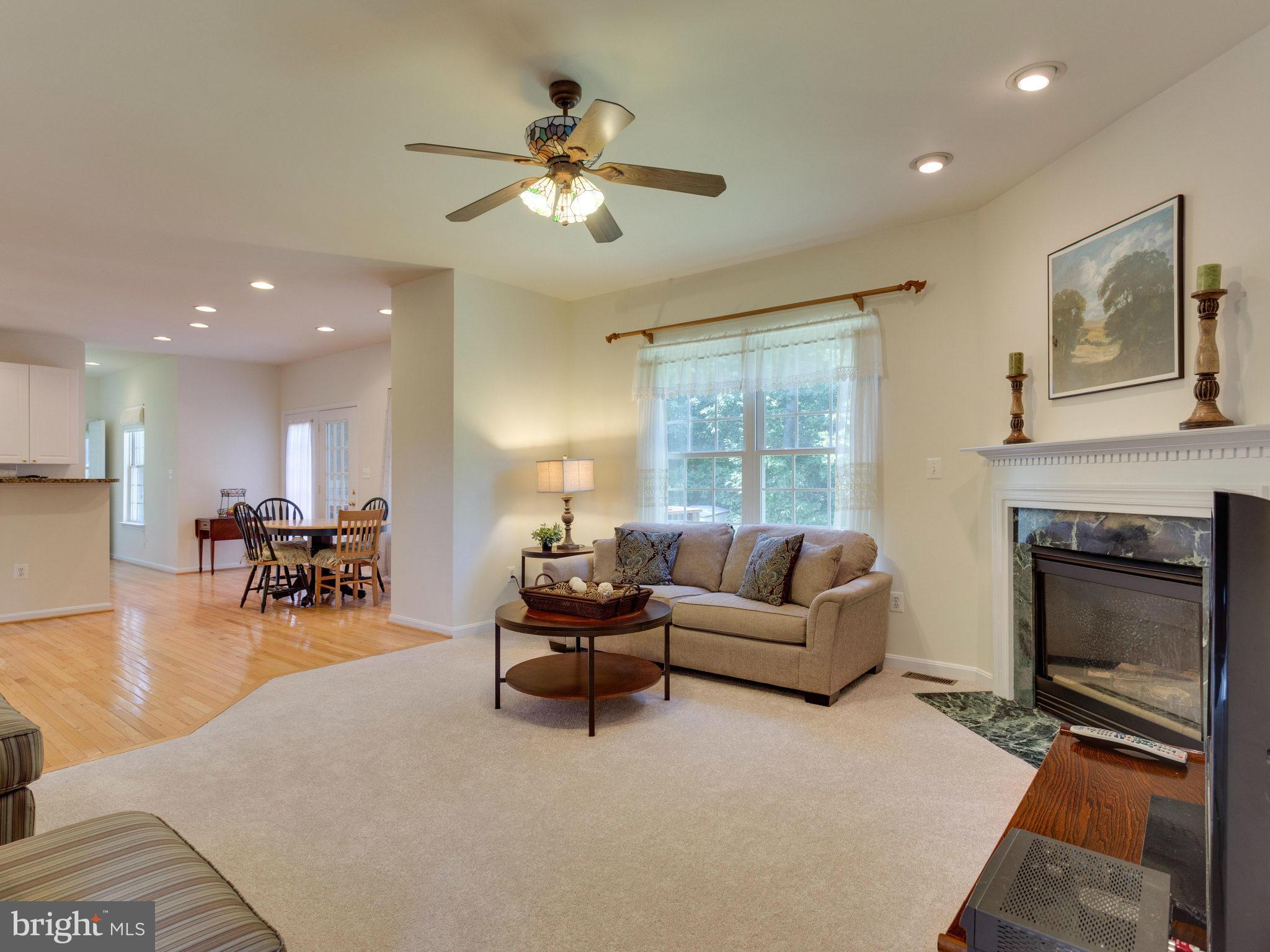 6102 Deer Ridge Trail Springfield, VA 22150 - Photo 9 of 30 Family Room