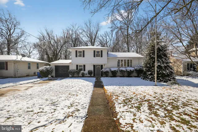 $369,900 | 1015 Sycamore Avenue, Laurel Springs, NJ 08021