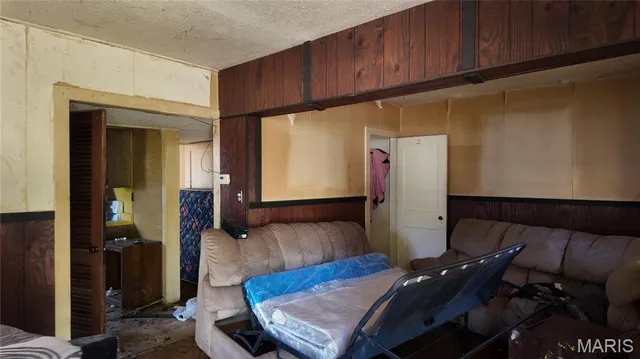 $33,500 | 10113 Count Drive, St. Louis, MO 63136