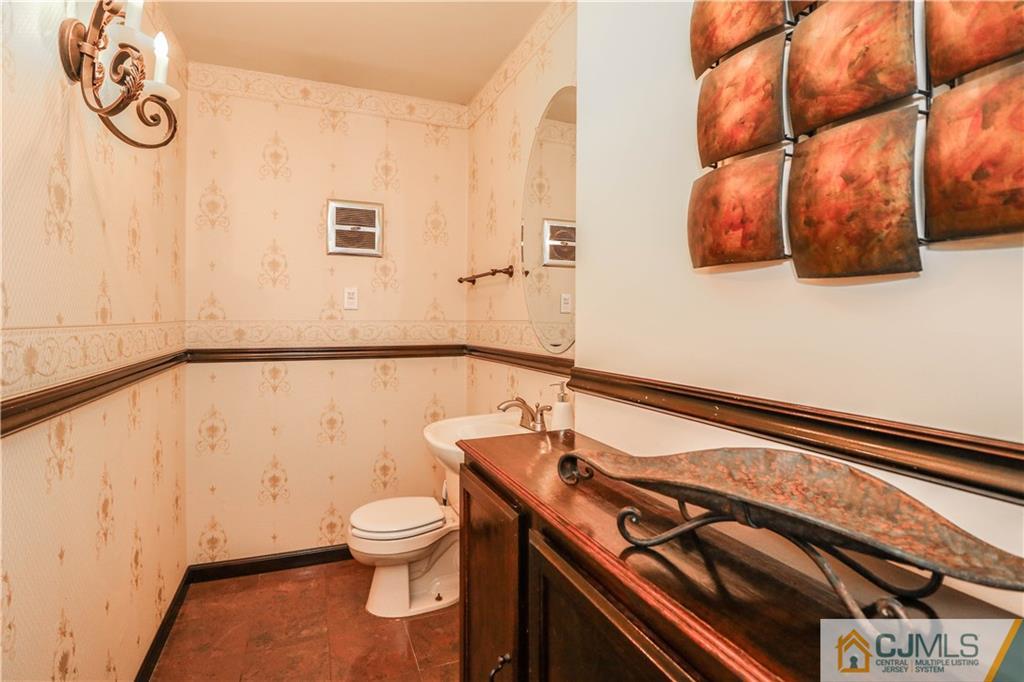 5 Sharp Road Edison, NJ 08837 - Photo 11 of 25 Gallery Image 11