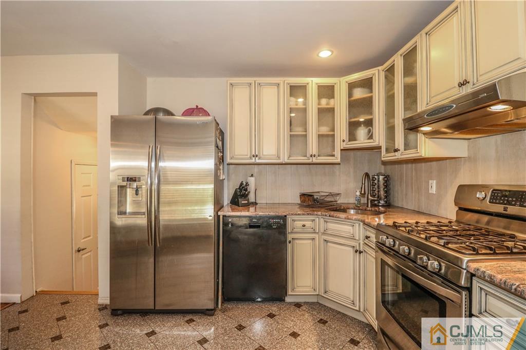 5 Sharp Road Edison, NJ 08837 - Photo 14 of 25 Gallery Image 14