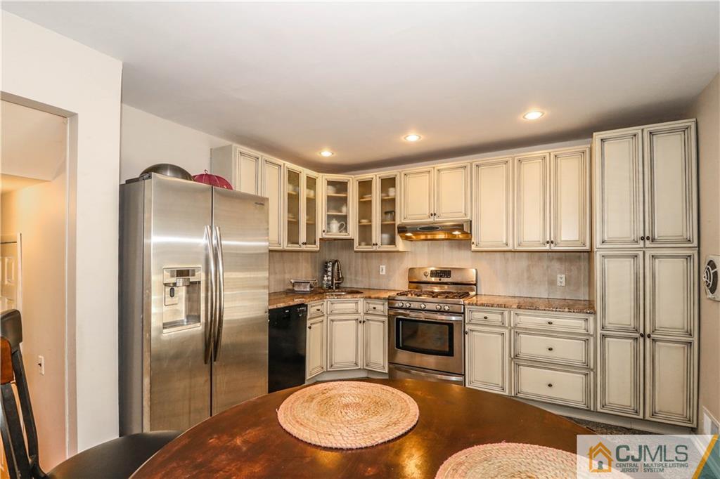5 Sharp Road Edison, NJ 08837 - Photo 16 of 25 Gallery Image 16
