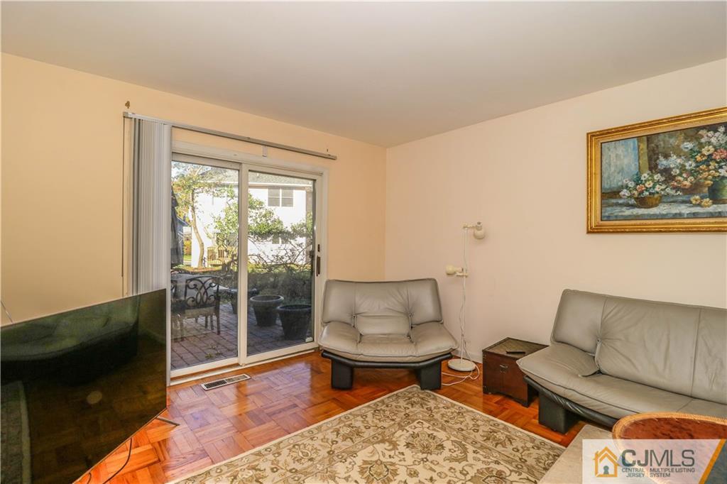 5 Sharp Road Edison, NJ 08837 - Photo 6 of 25 Gallery Image 6