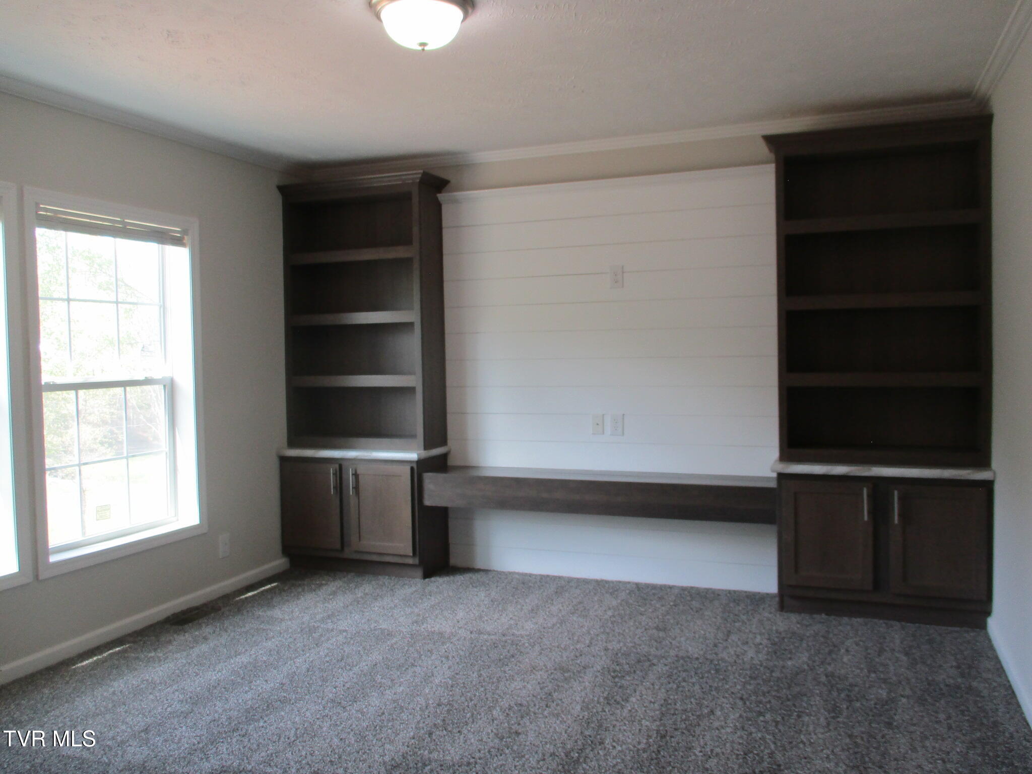 8460 Reedy Creek Road Bristol, VA 24202 - Photo 11 of 20 IMG_2817