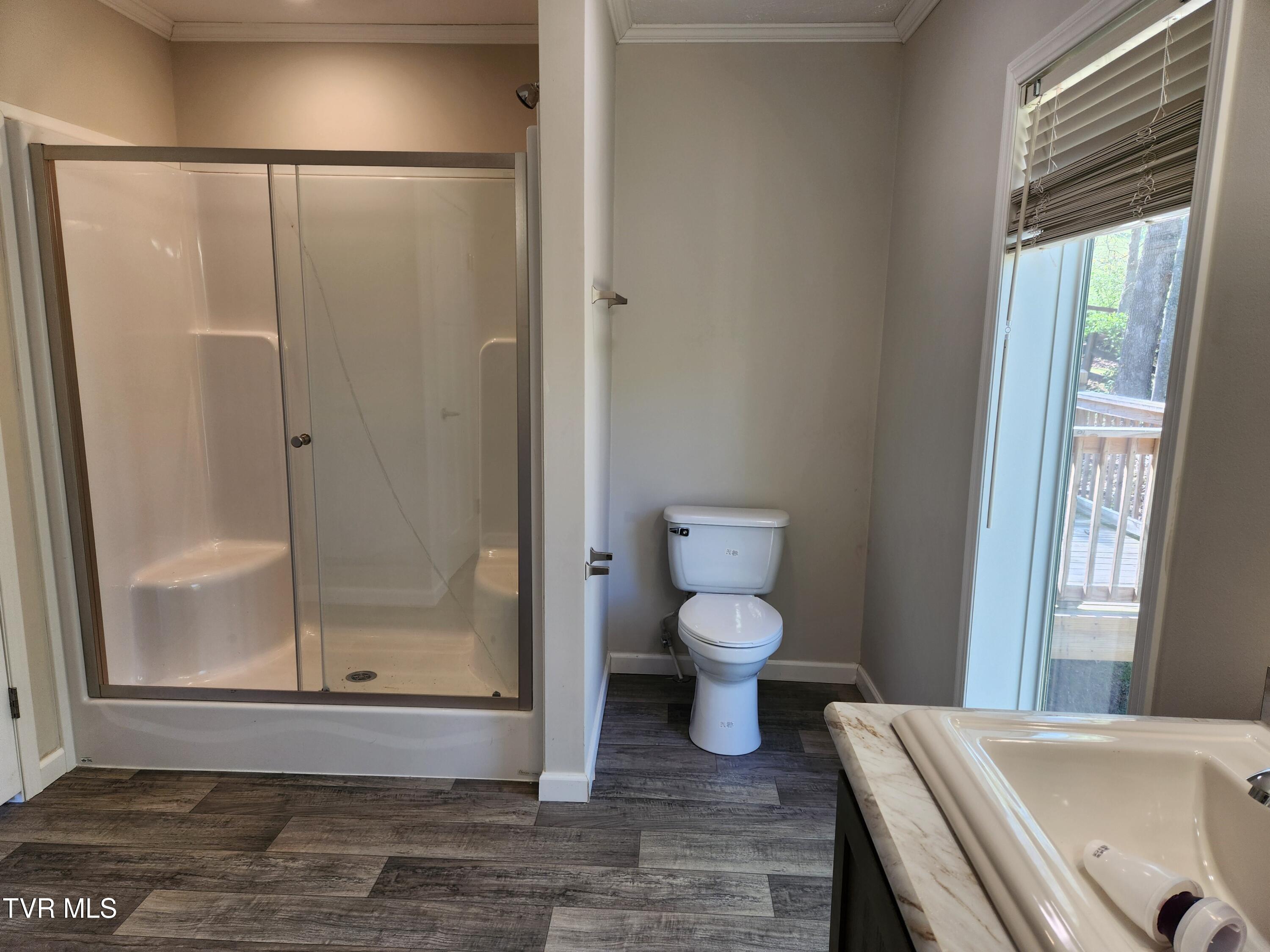 8460 Reedy Creek Road Bristol, VA 24202 - Photo 14 of 19 20260421_110517