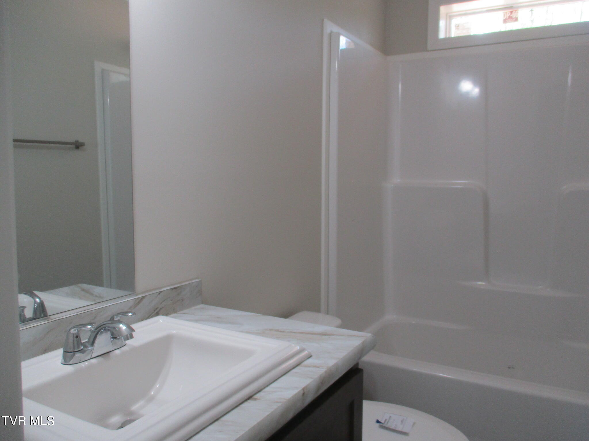 8460 Reedy Creek Road Bristol, VA 24202 - Photo 18 of 20 IMG_2822